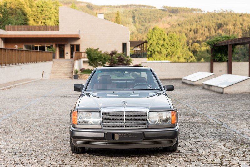 1988 Mercedes Benz 300CE